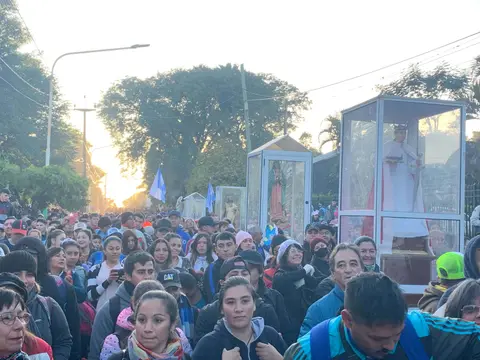 Caballos y jinetes en la travesía correntina